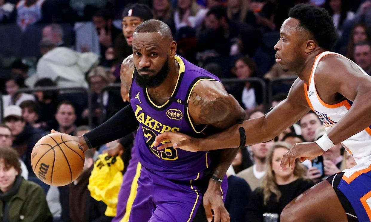 湖人复出首战，关键时刻神级表现状态火爆，唐斯成为焦点！开云官方网站-